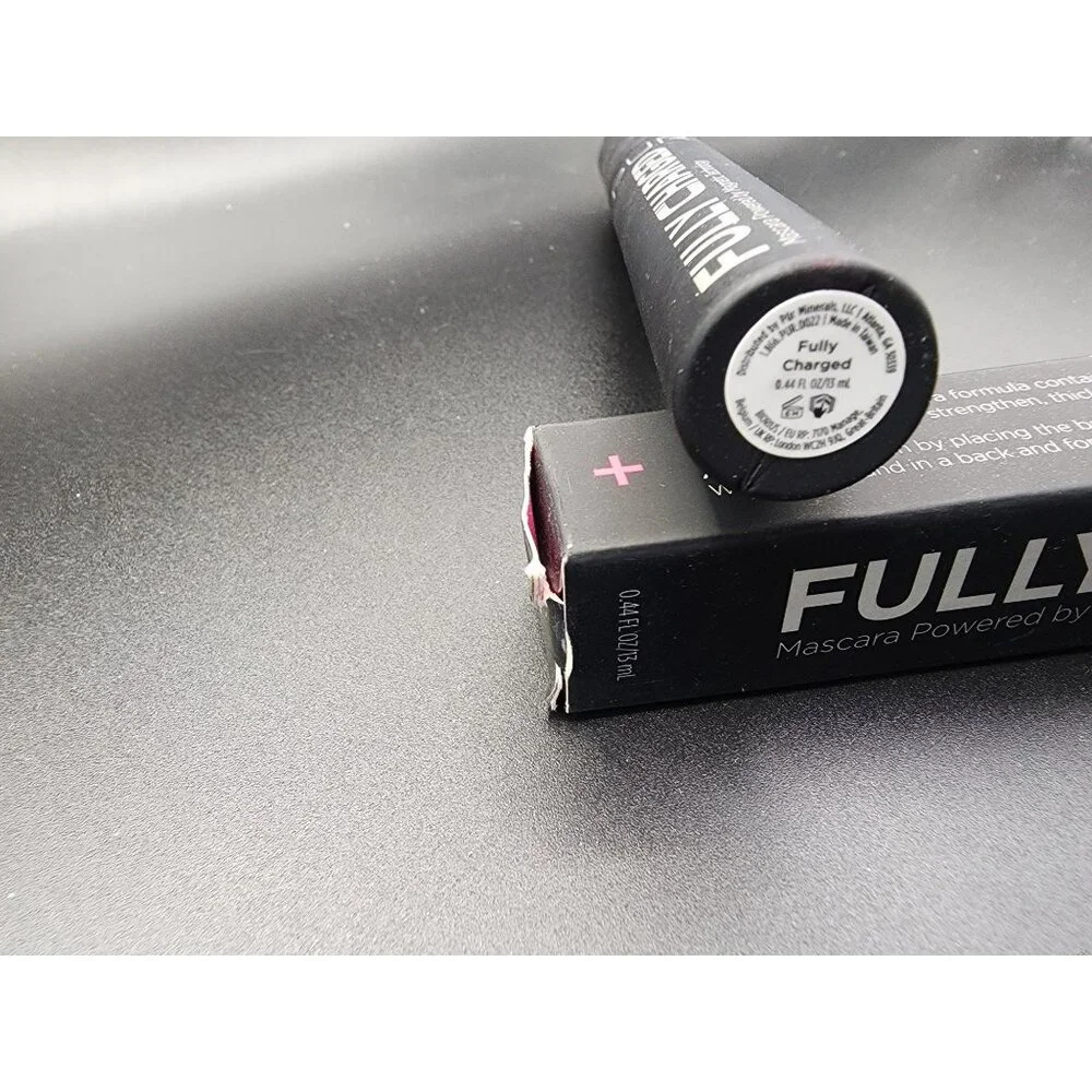 PUR Fully Charged Mascara Magnetic Lash-Lifting Formula Volumizing